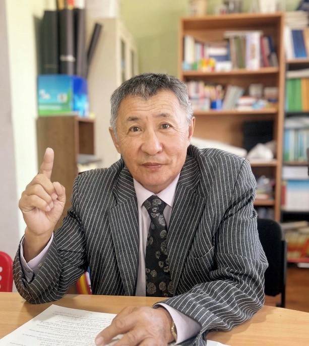 сургуулийн захирал